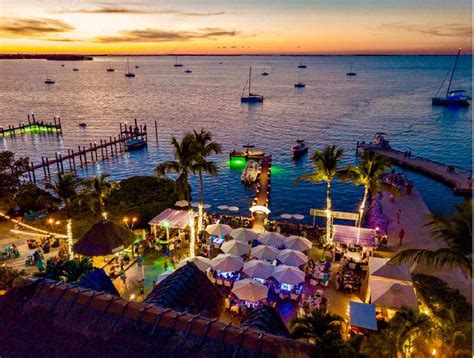 Key largo restaurant - Dining in Key Largo, Florida Keys: See 64,765 Tripadvisor traveller reviews of 130 Key Largo restaurants and search by cuisine, price, location, and more. 